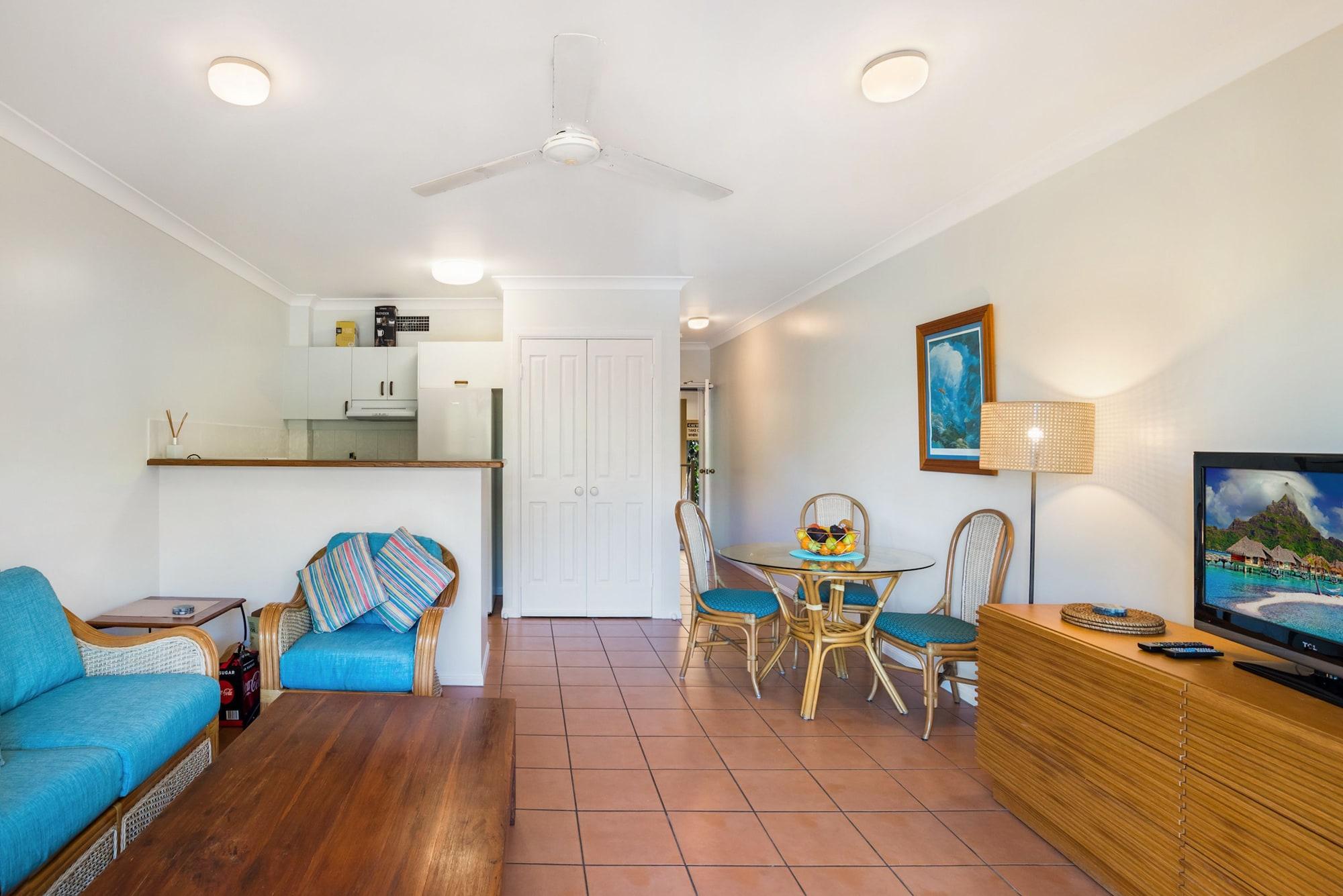 The York Beachfront Holiday Apartments Yorkeys Knob Eksteriør bilde