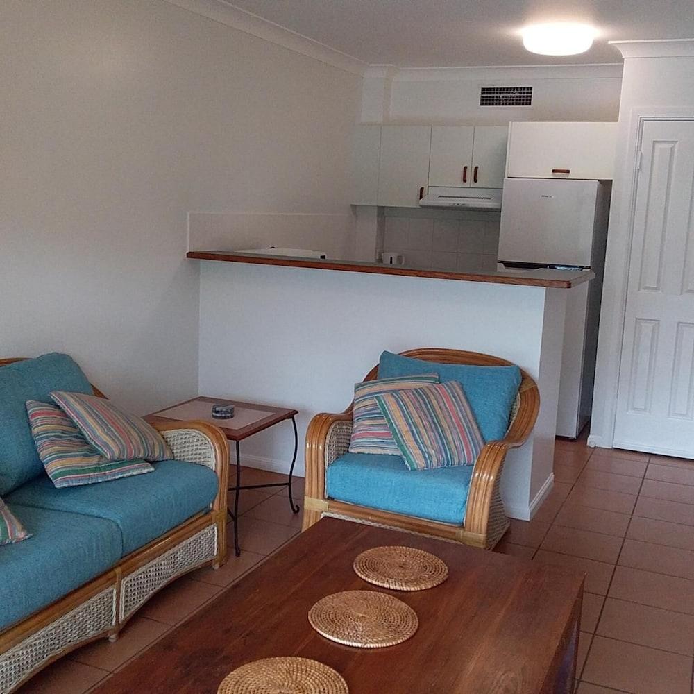 The York Beachfront Holiday Apartments Yorkeys Knob Eksteriør bilde