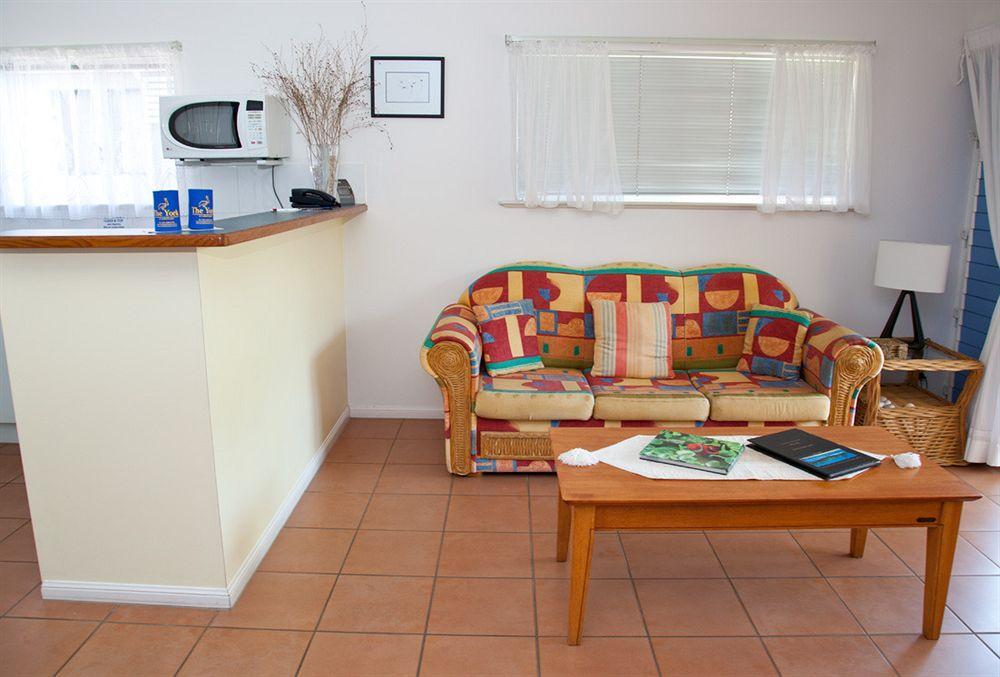 The York Beachfront Holiday Apartments Yorkeys Knob Eksteriør bilde